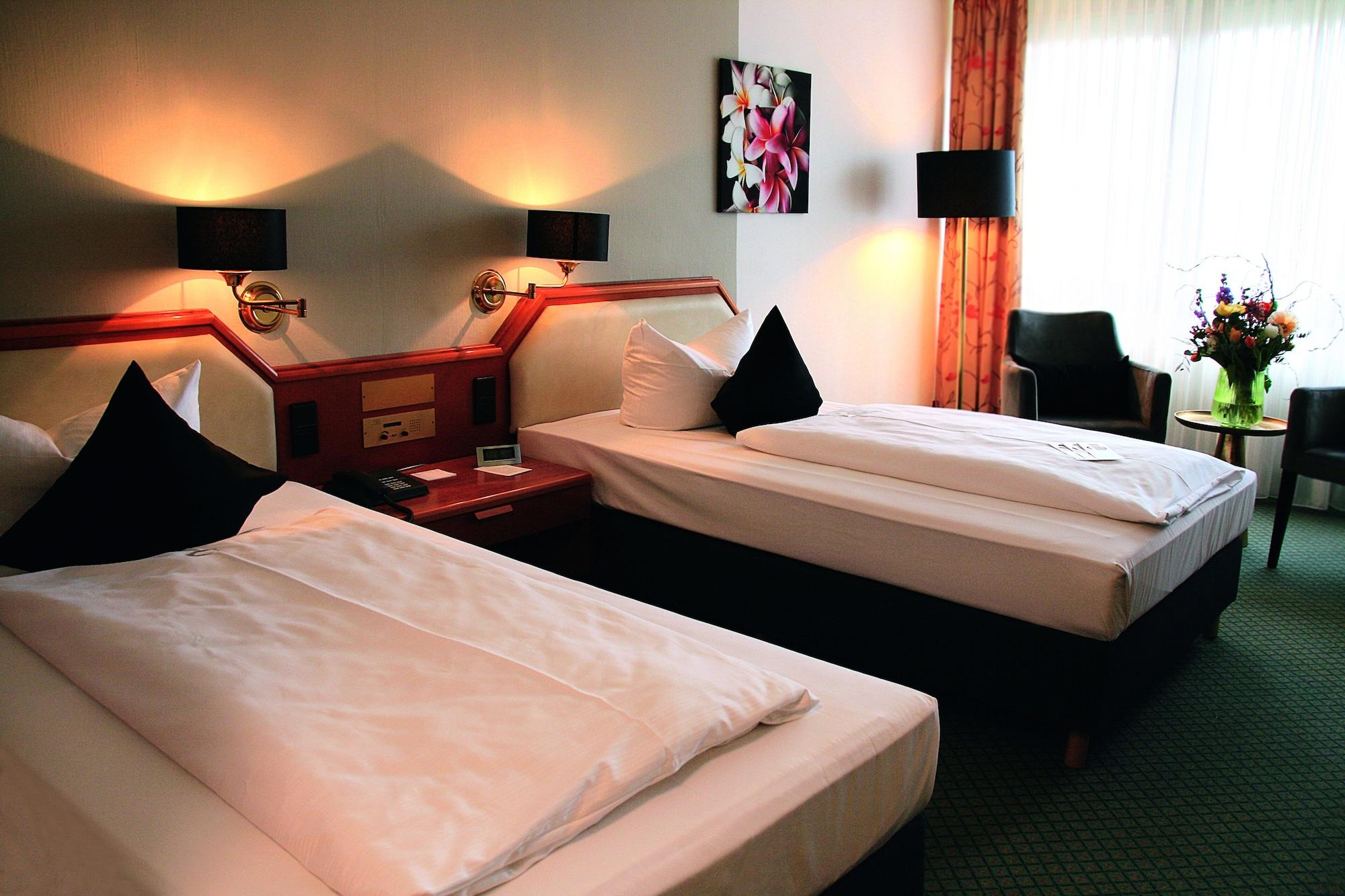 Avia Hotel Regensburg Ngoại thất bức ảnh