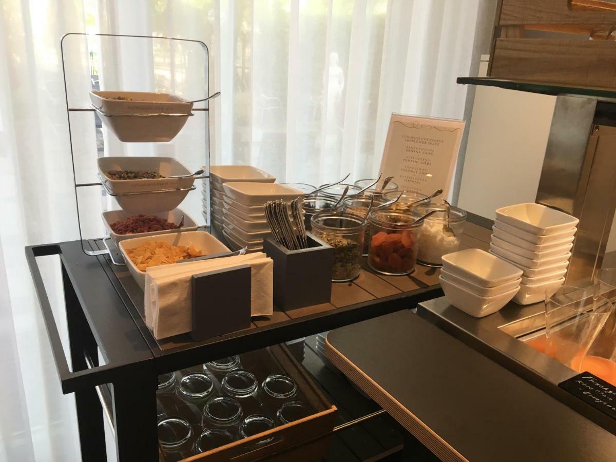 Avia Hotel Regensburg Ngoại thất bức ảnh