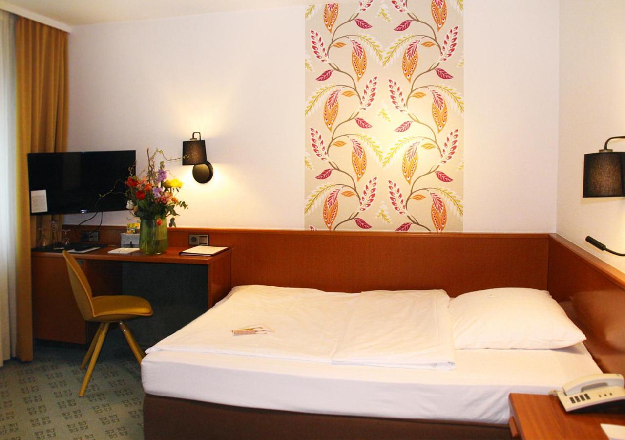 Avia Hotel Regensburg Ngoại thất bức ảnh